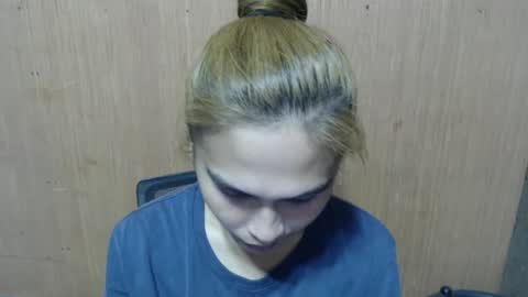 Kate online show from February 2025 08:20:02 PM