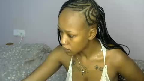 prettyley online show from May 2026 04:14:02 PM