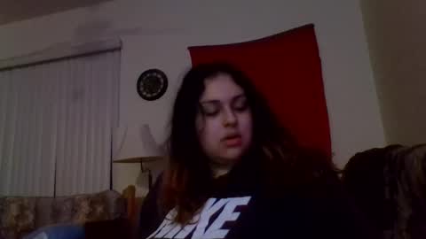 lilly333 online show from January 2025 01:27:01 AM