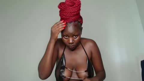 Lizzy online show from January 2025 09:44:02 AM