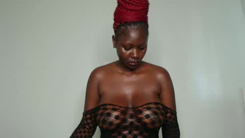 Lizzy online show from January 2025 09:04:02 AM