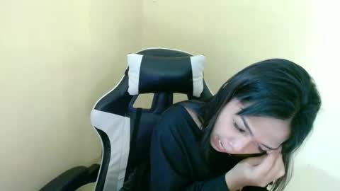 Miya 3 online show from October 2025 05:41:02 AM