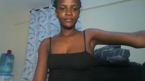 prettypussy_24 online show from June 2026 08:00:01 PM