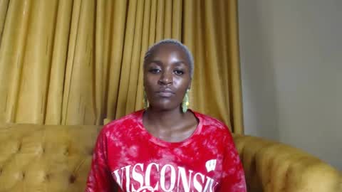 Snapshot of prettyquee chatting on December 2024 01:14:01 PM sasha online show from December 2024 01:14:01 PM