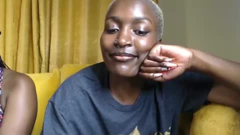 Snapshot of prettyquee chatting on January 2025 02:14:01 PM sasha online show from January 2025 02:14:01 PM