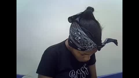 Snapshot of prettyqueenn1 chatting on March 2025 07:41:01 AM sharon online show from March 2025 07:41:01 AM