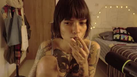 Juli online show from March 2026 08:59:02 PM