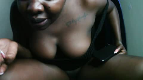 prettyreen online show from July 2026 09:35:02 AM