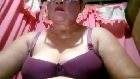Snapshot of prettyrose01 chatting on July 2026 01:50:01 PM prettyrose01 online show from July 2026 01:50:01 PM