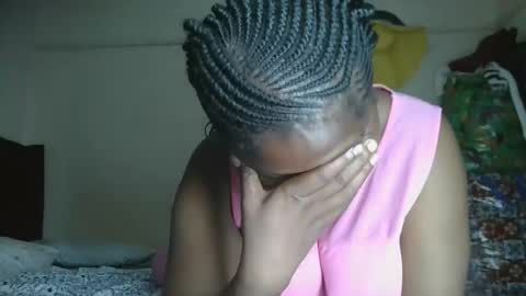 Snapshot of prettyshally chatting on December 2025 01:45:02 AM prettyshally online show from December 2025 01:45:02 AM