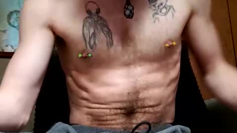 Snapshot of prettysolidd7 chatting on February 2025 10:00:02 PM prettysolidd7 online show from February 2025 10:00:02 PM