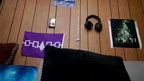 Snapshot of prettysolidd7 chatting on February 2025 10:37:02 AM prettysolidd7 online show from February 2025 10:37:02 AM