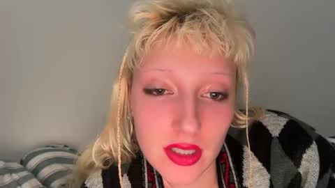 Dahlia online show from January 2025 01:49:01 PM