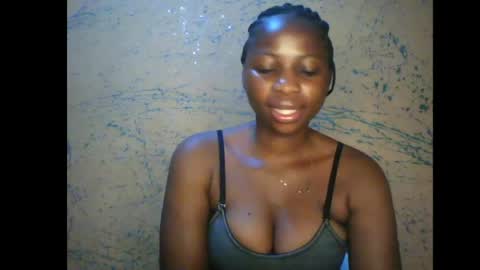 prettyxxpac online show from May 2026 10:40:02 PM