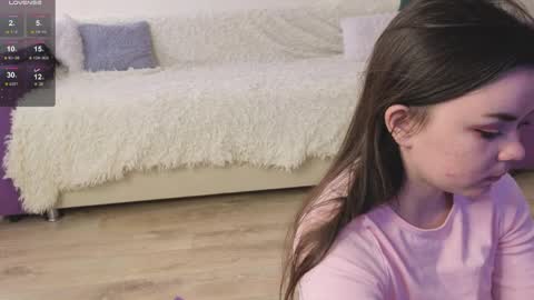 Kitty online show from April 2026 02:15:01 AM