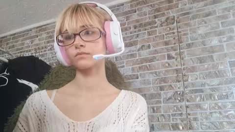 Snapshot of pricillasol chatting on March 2026 09:48:02 AM Stella online show from March 2026 09:48:02 AM