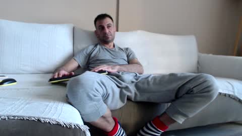 prince_89 online show from December 2024 06:32:02 AM