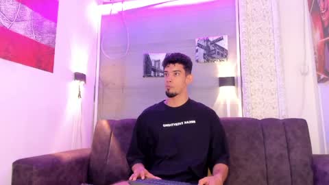 prince_arthur77 online show from April 2026 01:49:01 PM