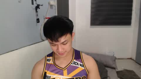 Snapshot of princeadrianx chatting on November 2025 06:20:02 PM Prince Adrian online show from November 2025 06:20:02 PM