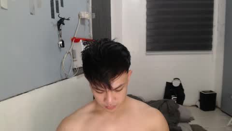 Snapshot of princeadrianx chatting on December 2025 07:31:01 PM Prince Adrian online show from December 2025 07:31:01 PM