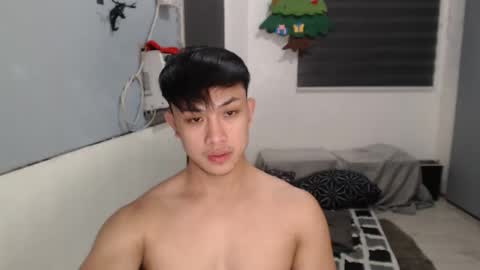 Snapshot of princeadrianx chatting on December 2025 06:14:01 PM Prince Adrian online show from December 2025 06:14:01 PM