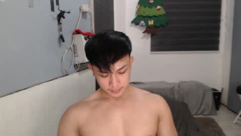 Snapshot of princeadrianx chatting on December 2025 07:31:01 PM Prince Adrian online show from December 2025 07:31:01 PM