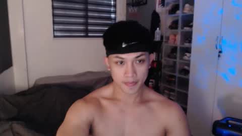 Prince Adrian online show from March 2026 06:52:02 AM