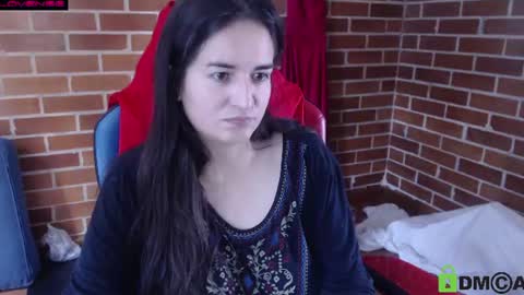 Snapshot of princesa_leia_zathur chatting on June 2026 02:06:01 PM Leia online show from June 2026 02:06:01 PM