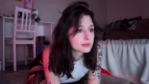 Kristina online show from December 2025 04:07:01 AM
