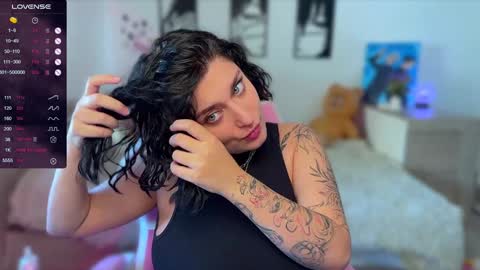 Snapshot of princess_linlin chatting on January 2025 11:49:02 AM Lina online show from January 2025 11:49:02 AM