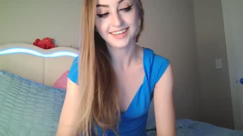 Snapshot of princess_peach_x chatting on November 2025 07:04:01 PM Tiffany online show from November 2025 07:04:01 PM