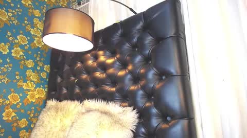 Snapshot of princess_trans chatting on December 2024 10:50:02 AM Maria Im looking for a local and socal fucking guy online show from December 2024 10:50:02 AM