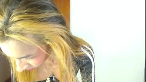 princess_violetx online show from November 2025 05:24:01 PM