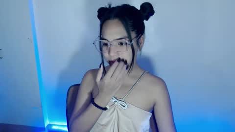 Snapshot of princess_yurie chatting on November 2025 09:19:02 AM Yurie online show from November 2025 09:19:02 AM