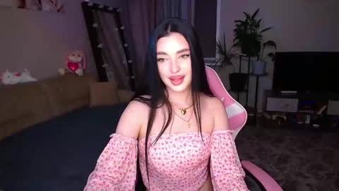 princessamira1 online show from October 2025 02:50:02 PM