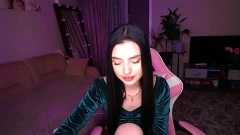 princessamira1 online show from November 2025 03:01:01 PM