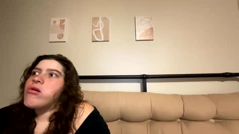 princessviccxo online show from December 2025 05:49:02 AM