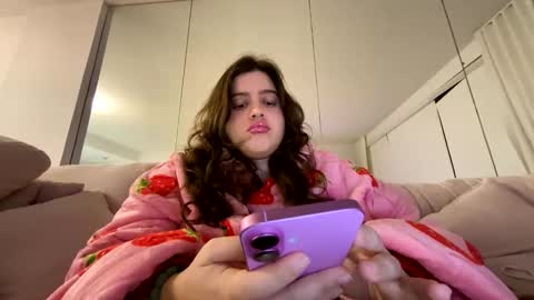 Snapshot of princesslaylaa chatting on March 2026 04:18:01 AM princessviccxo online show from March 2026 04:18:01 AM