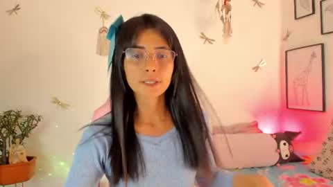 Snapshot of princessluna_14 chatting on June 2026 10:01:02 PM princessluna_14 online show from June 2026 10:01:02 PM
