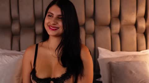 Lu online show from February 2026 07:43:01 PM