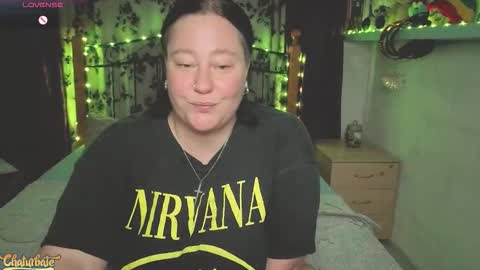 Snapshot of princesslux18 chatting on March 2026 08:04:01 PM Lux Alot Luxi online show from March 2026 08:04:01 PM