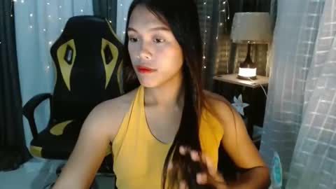 Snapshot of princessrynn chatting on November 2025 10:15:01 AM princessrynn online show from November 2025 10:15:01 AM