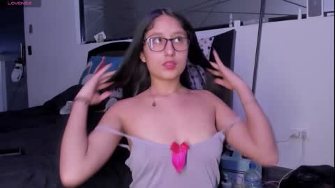 Valentina online show from March 2026 10:17:03 PM