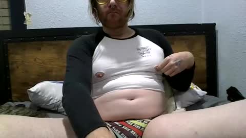 Snapshot of princesstinydick69 chatting on February 2025 11:33:02 AM princesstinydick69 online show from February 2025 11:33:02 AM