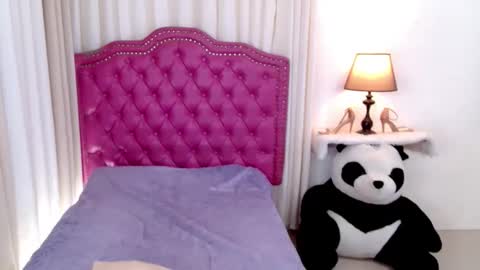 Snapshot of princessyanzy chatting on November 2025 01:50:02 AM princessyanzy1 online show from November 2025 01:50:02 AM