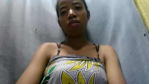 prisca880319 online show from May 2026 02:50:01 AM