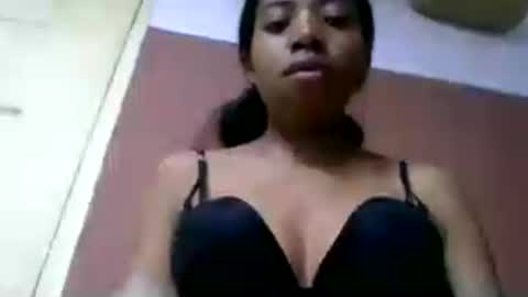 Snapshot of prisca880319 chatting on July 2026 04:41:02 AM prisca880319 online show from July 2026 04:41:02 AM