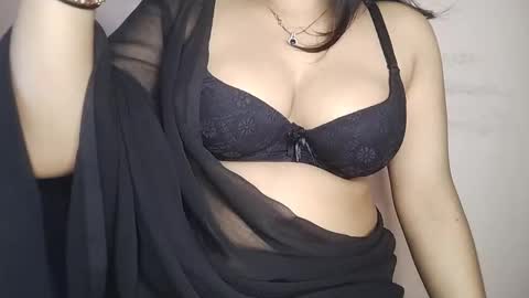 Snapshot of priyu_ chatting on November 2025 09:09:01 AM priyu_ online show from November 2025 09:09:01 AM