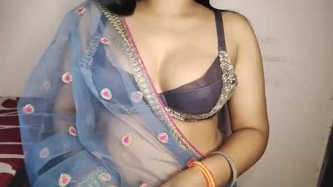 Snapshot of priyu_ chatting on November 2025 04:51:02 PM priyu_ online show from November 2025 04:51:02 PM