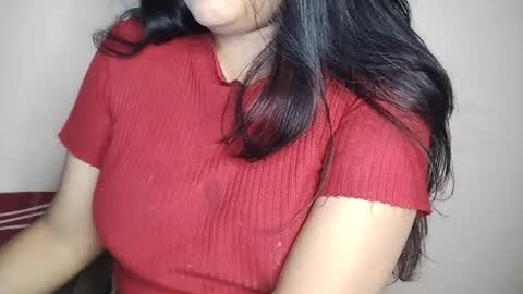 Snapshot of priyu_ chatting on November 2025 05:12:02 PM priyu_ online show from November 2025 05:12:02 PM